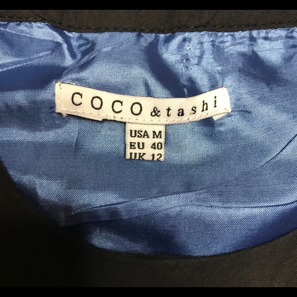 Fabulous vibrant sleeveless blouse - Picture 5 of 10